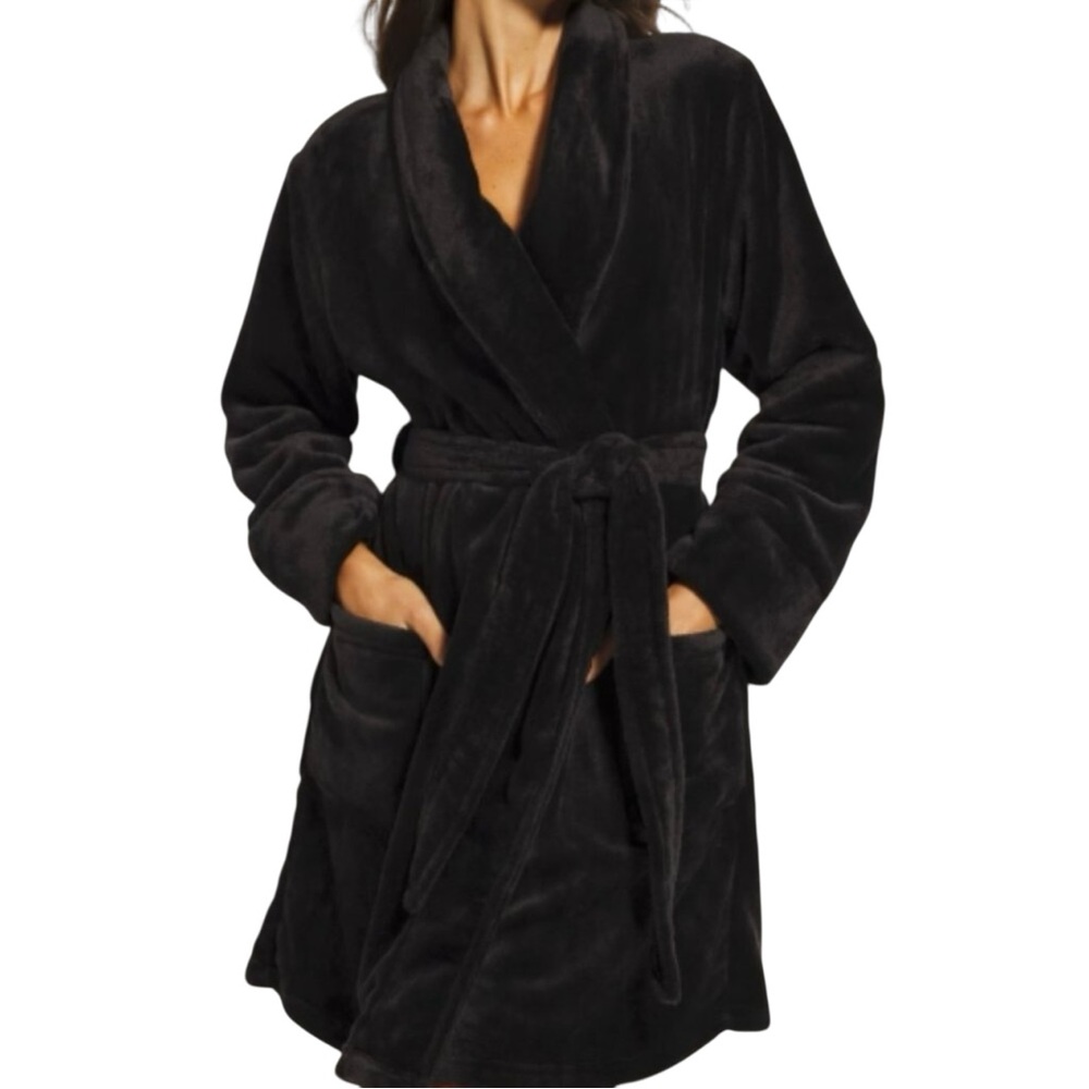 Soma robe black plush short longsleeve size SM